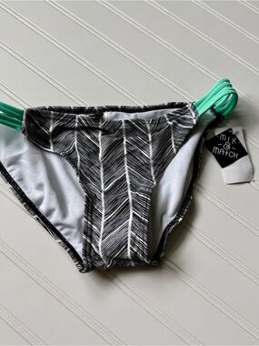 Empyre Black Feather-Print Bikini Bottom with Mint Straps